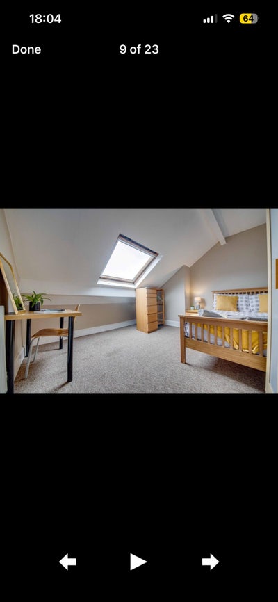 Looking for female professional for 3 bed house! Main Photo
