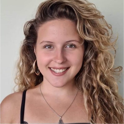 Postgrad looking for a calm and clean place.  Main Photo