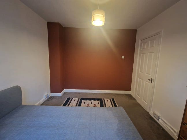 Double room available for short term Main Photo