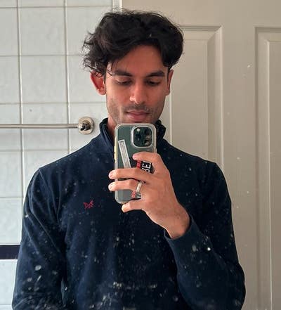Young professional looking for a chill house   Main Photo