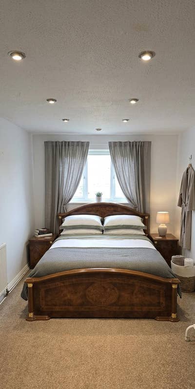 Double room en-suite for rent Main Photo