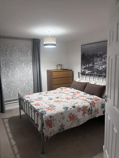 Double room with en suite  Main Photo