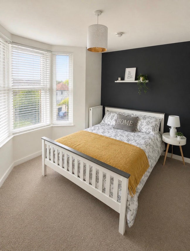 Two Modern double rooms with large Ensuite BS5 Main Photo