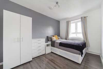 Price Drop! ⚡Room in West Ken  W Prvt Balcony 🏠  Main Photo