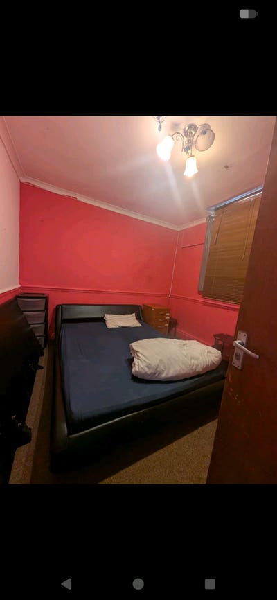 Room To rent  Main Photo