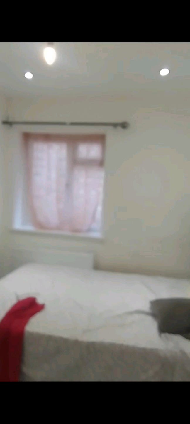 Cozy Room Available Main Photo