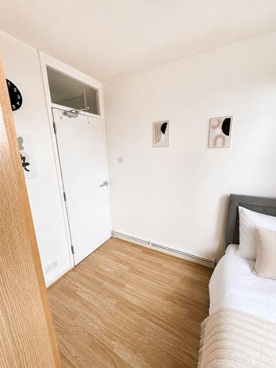 Cozy Room Central / Aldgate East - Tower Hill Main Photo