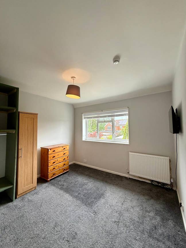 Two double rooms—couples welcome - bills included Main Photo