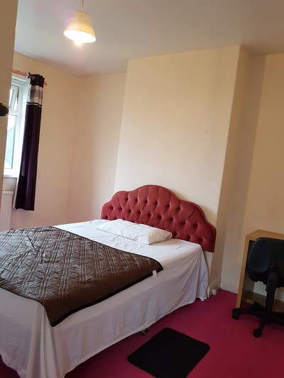 Specious 4 Bedroom Massionate House in Fenham,NE4. Main Photo