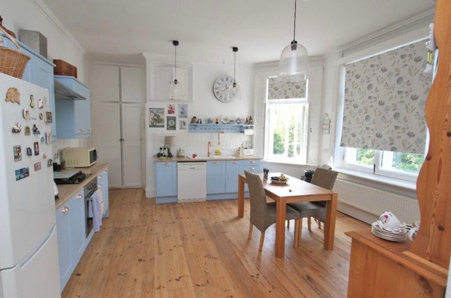 Double room in very large flat in the Meads Main Photo