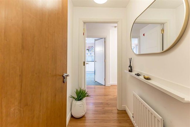 Flatmates Wanted  Main Photo