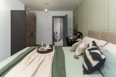 Beautiful Ensuite Room | Oldham | All Bills Inc Main Photo