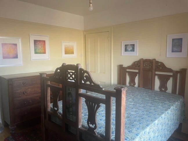 Newly refurbished room in quiet family home Mutley Main Photo