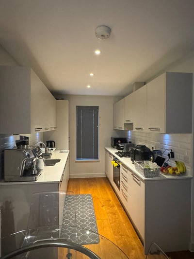Modern flat  Main Photo