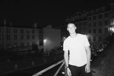 Work focused, easy-going, active guy  Main Photo