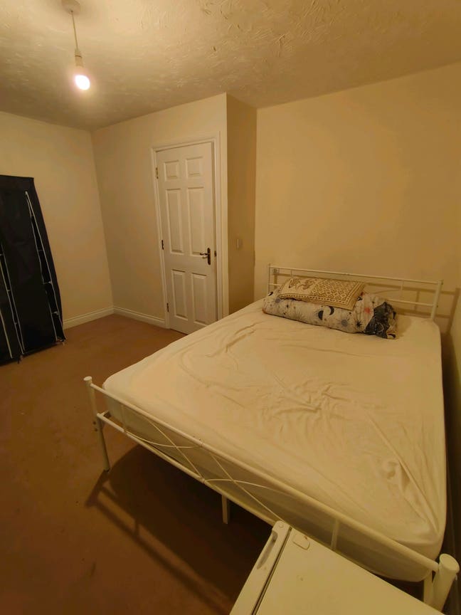 Double bedroom Available for rent in Bridgewater  Main Photo