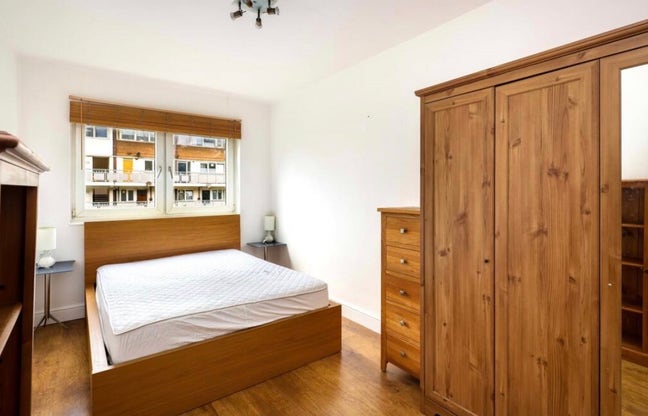 Double room, 10 mins Kings Cross Main Photo