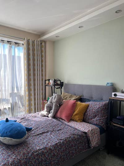 Student ensuite room in Whitechapel Main Photo