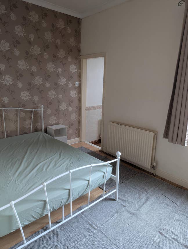 Ensuite rooms all bills Main Photo