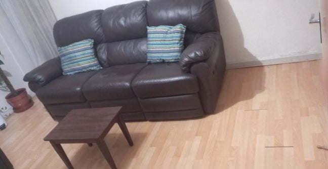 A bright cozy single room for rent  available  Main Photo