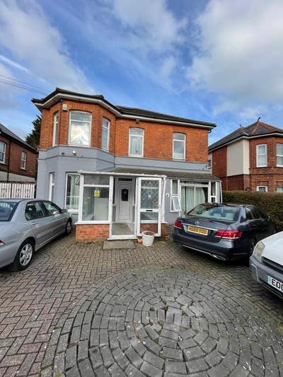 Double Bedroom Available - En-Suite - Lowther Road Main Photo