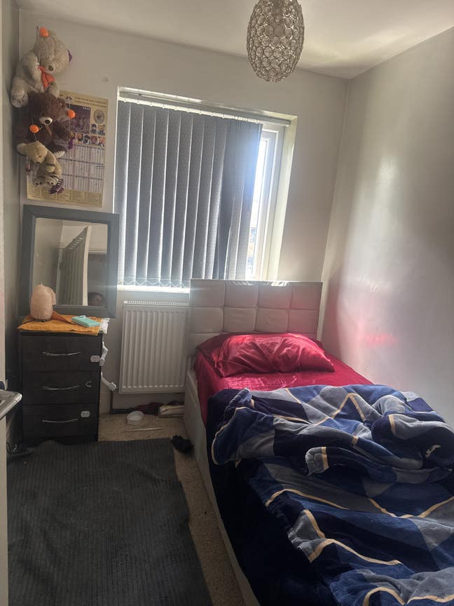 Room for rent  Main Photo