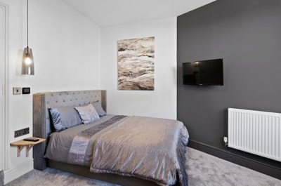 1 Spacious Bedroom Available  Main Photo