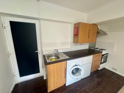 Studio flats available Edgbaston Birmingham  Main Photo
