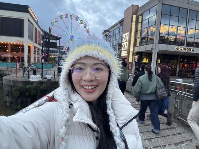 Student Female seeks a single or double room Main Photo