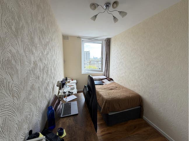 Single bed room in Edgware Road Main Photo