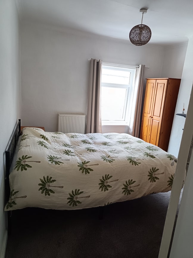 Beautiful Sanctuary Style Room Nul Main Photo