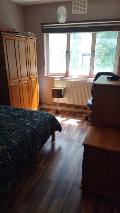 Double Room Denmark Hill Main Photo