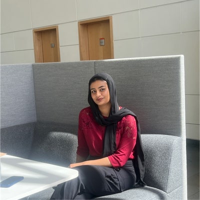 Looking for 2 female flatmates  Main Photo