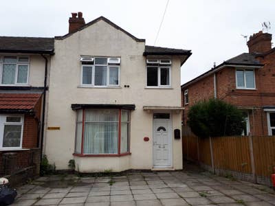 Room Available For Benefits Claimants B13 Main Photo