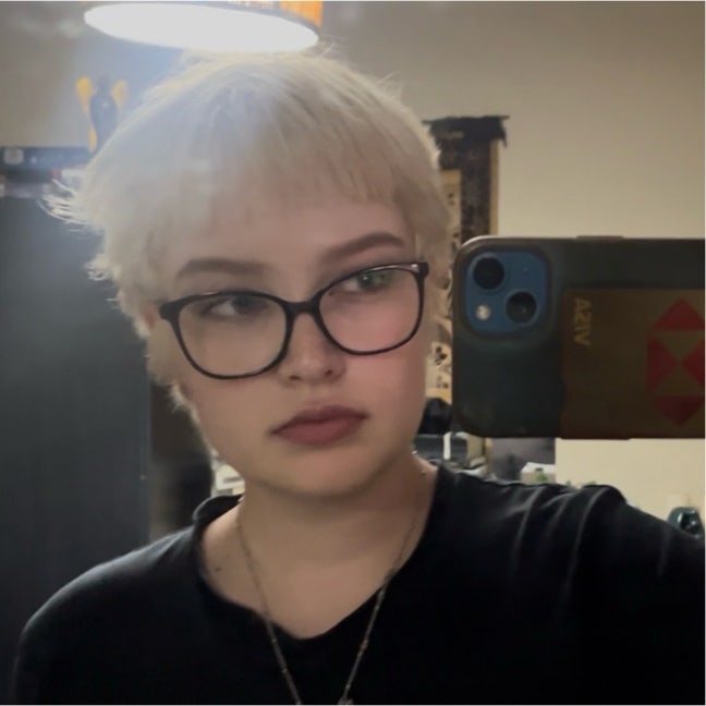 Looking for a room or to buddy up! Main Photo