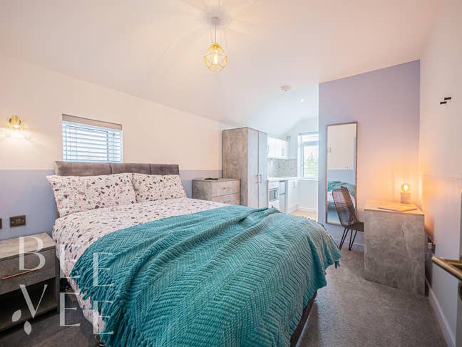 Amazing Studio in Southview Road - Walton PE2 Main Photo