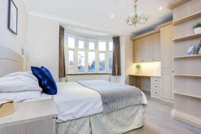 Big double en-suite/Quiet area Main Photo