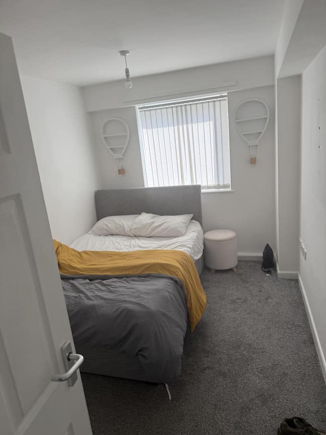 1 double bed room  Main Photo