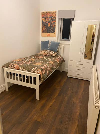 1 Double Room To-Let Main Photo