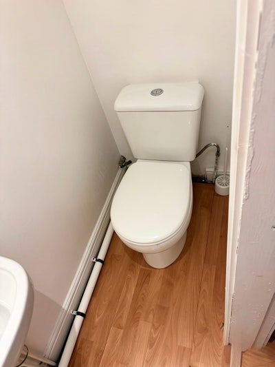 Ensuite Room to Rent – Leeds, Clean & Quiet Main Photo