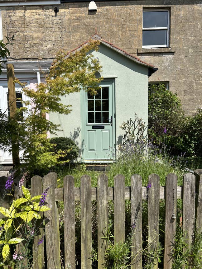 Welcome........  One bedroom in shared house Main Photo