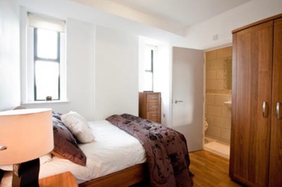 Double En-suite Aldgate East Main Photo