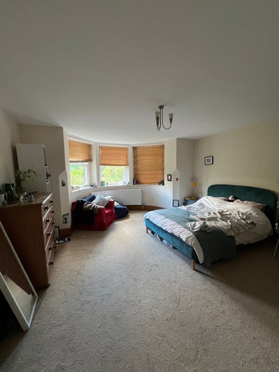 Spacious Double Room with En Suite in Clifton Main Photo