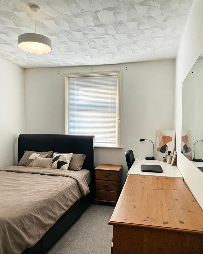 Double room including bills Main Photo