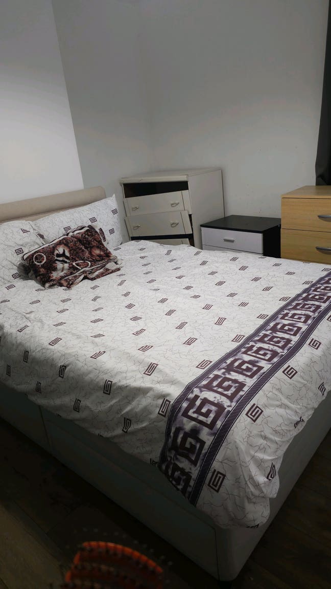 Room for Rent Main Photo