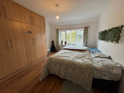 Double Room Available  Main Photo