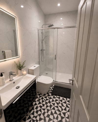 🌆 Modern ensuite · Bills inc · 10min gym Main Photo