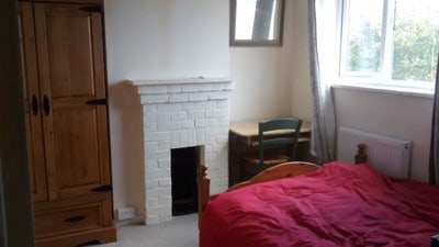 Double room  overlooking green  Main Photo