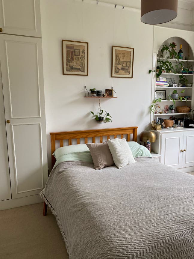 Brixton Hill - Double Room in Flat Main Photo