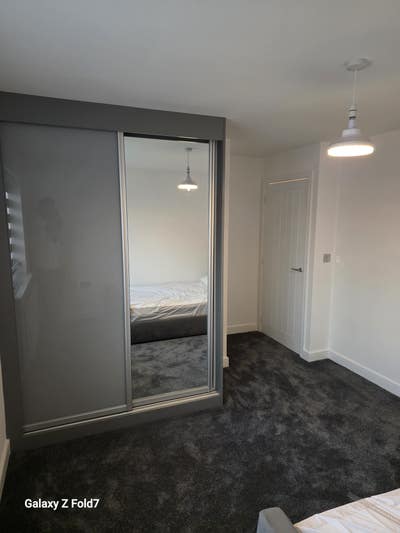 SPARE ROOM. Main Photo